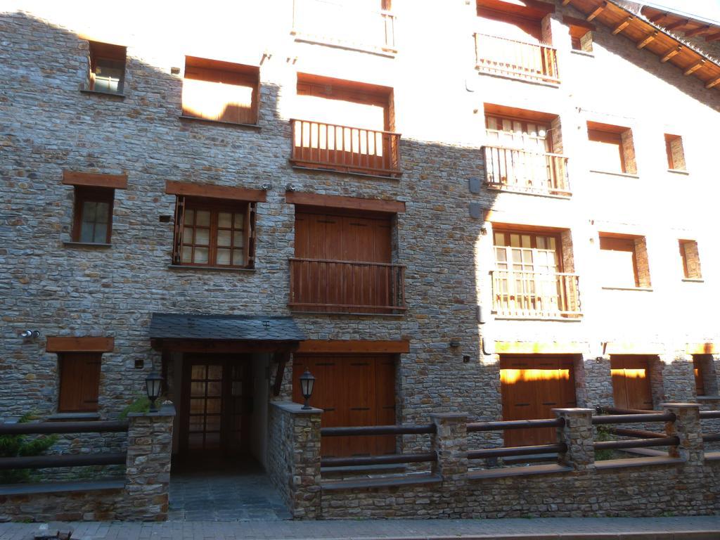 Francoli-Vacances Pirinenca Канилло Номер фото
