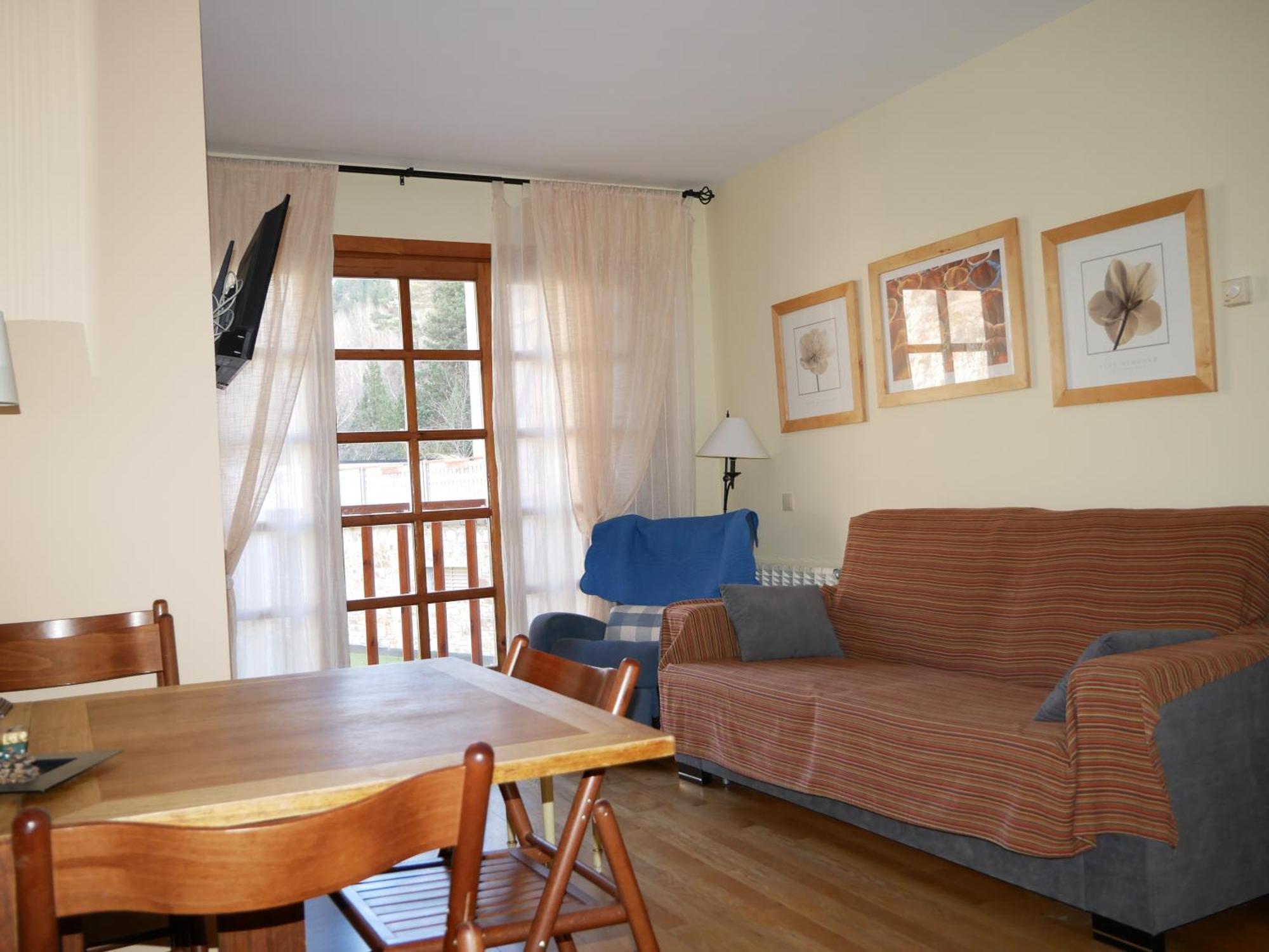 Francoli-Vacances Pirinenca Канилло Экстерьер фото